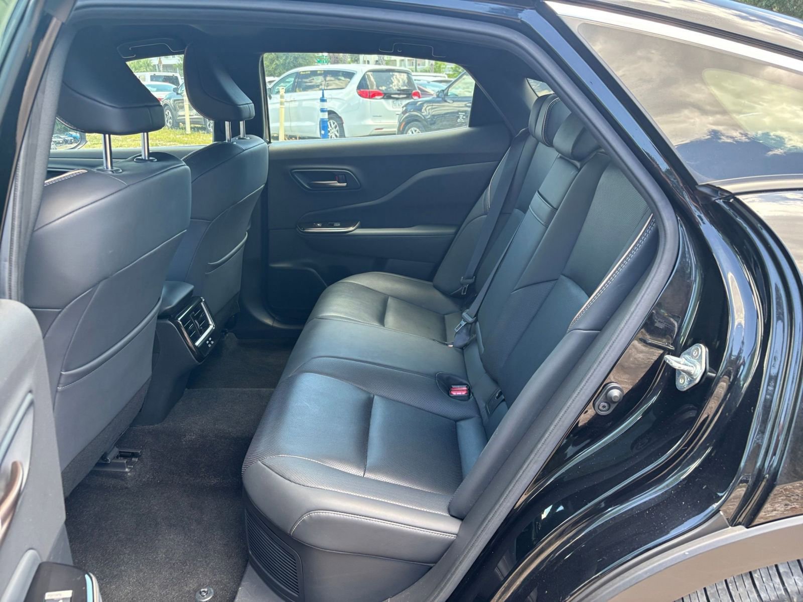 Used 2025 Toyota Crown AWD/4WD image 27