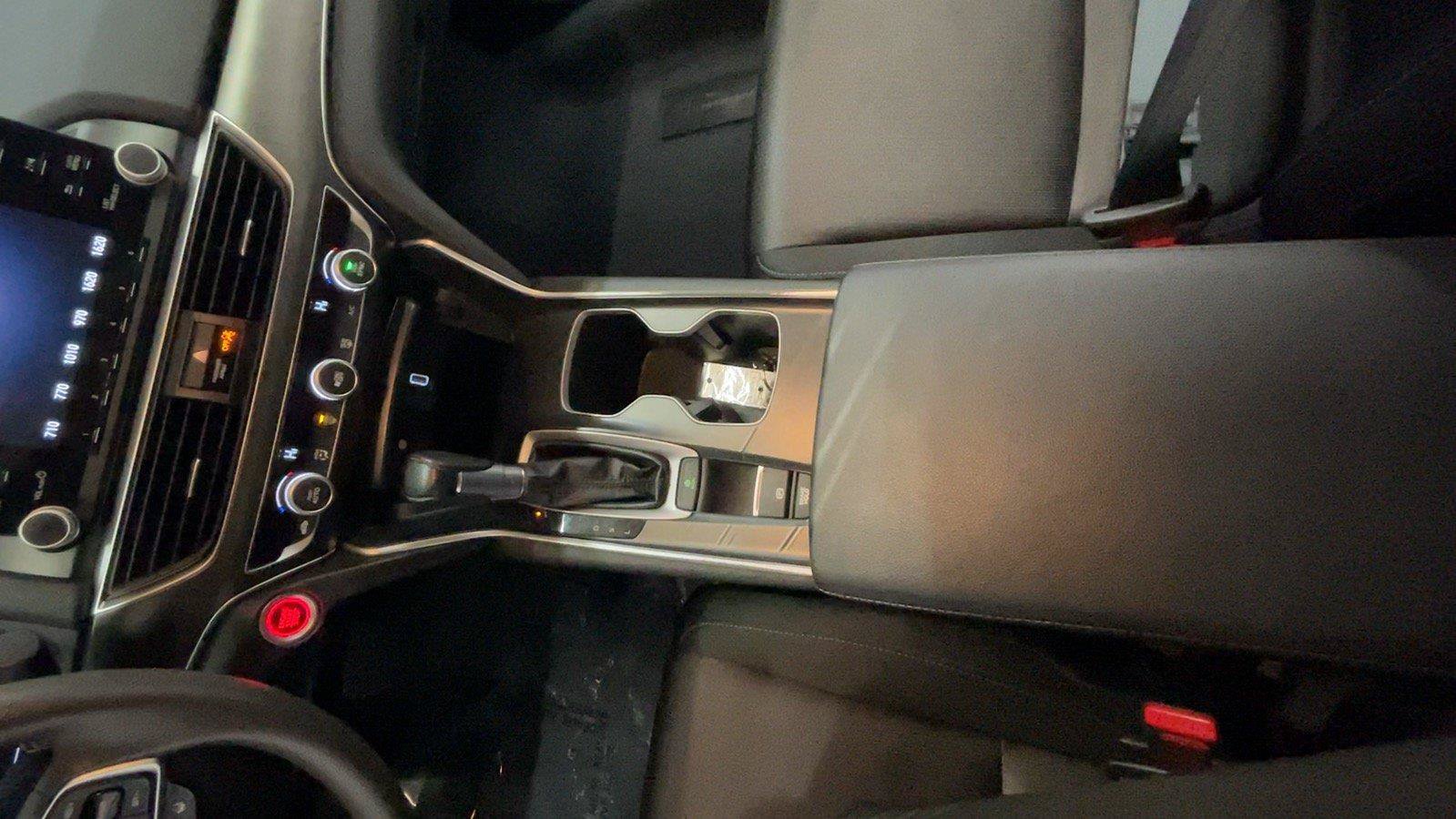Used 2019 Honda Accord LX image 40