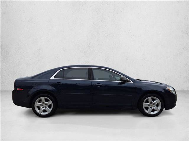 Used 2011 Chevrolet Malibu LS FWD image 4