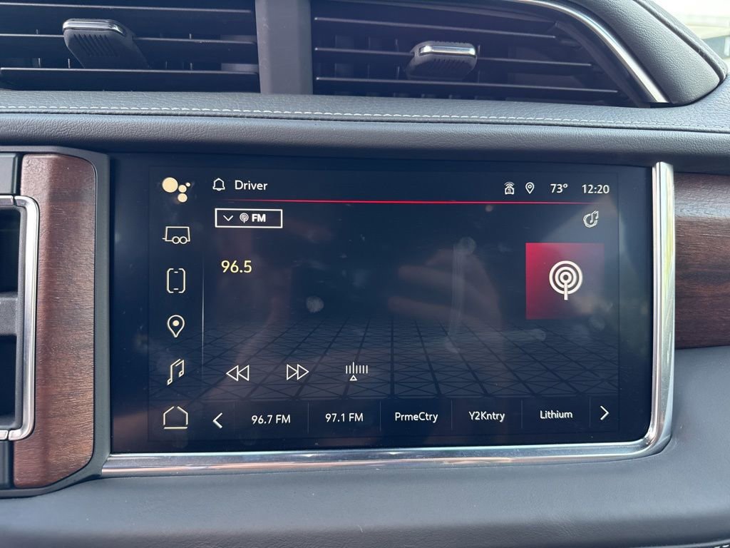 Used 2023 GMC Yukon Denali Ultimate image 21