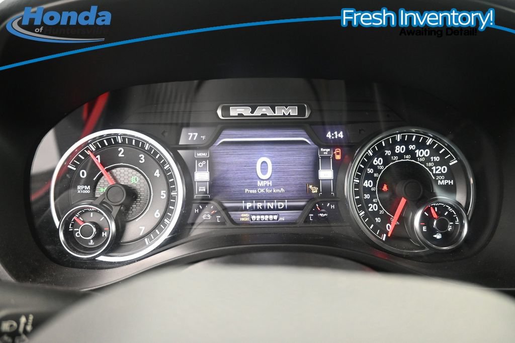 Used 2024 RAM 1500 Laramie AWD/4WD image 12