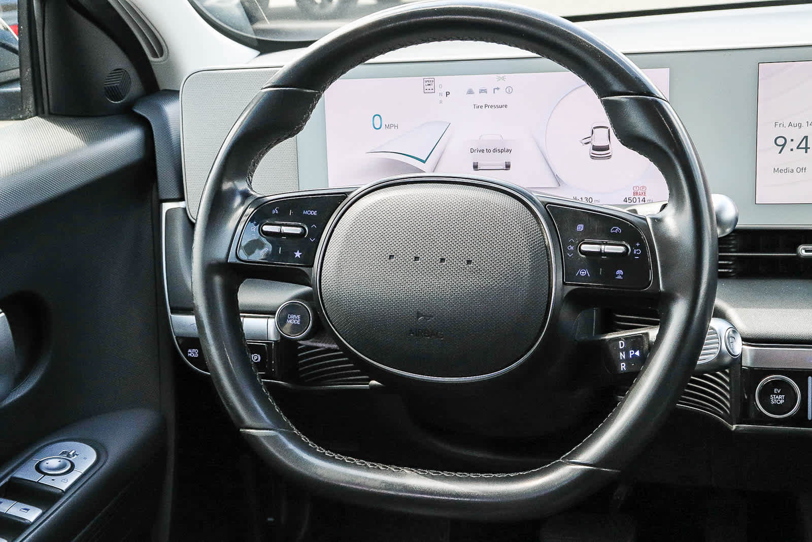 Used 2024 Hyundai Ioniq 5 SE RWD image 21
