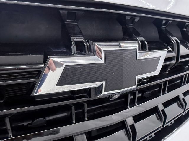 Used 2025 Chevrolet Suburban Z71 AWD/4WD image 12