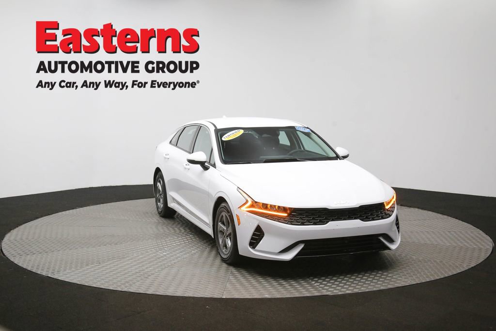 Used 2023 Kia K5 LXS image 47