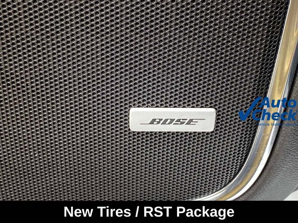 Used 2019 Chevrolet Tahoe Premier w/ RST 6.2L Performance Edition AWD/4WD image 24