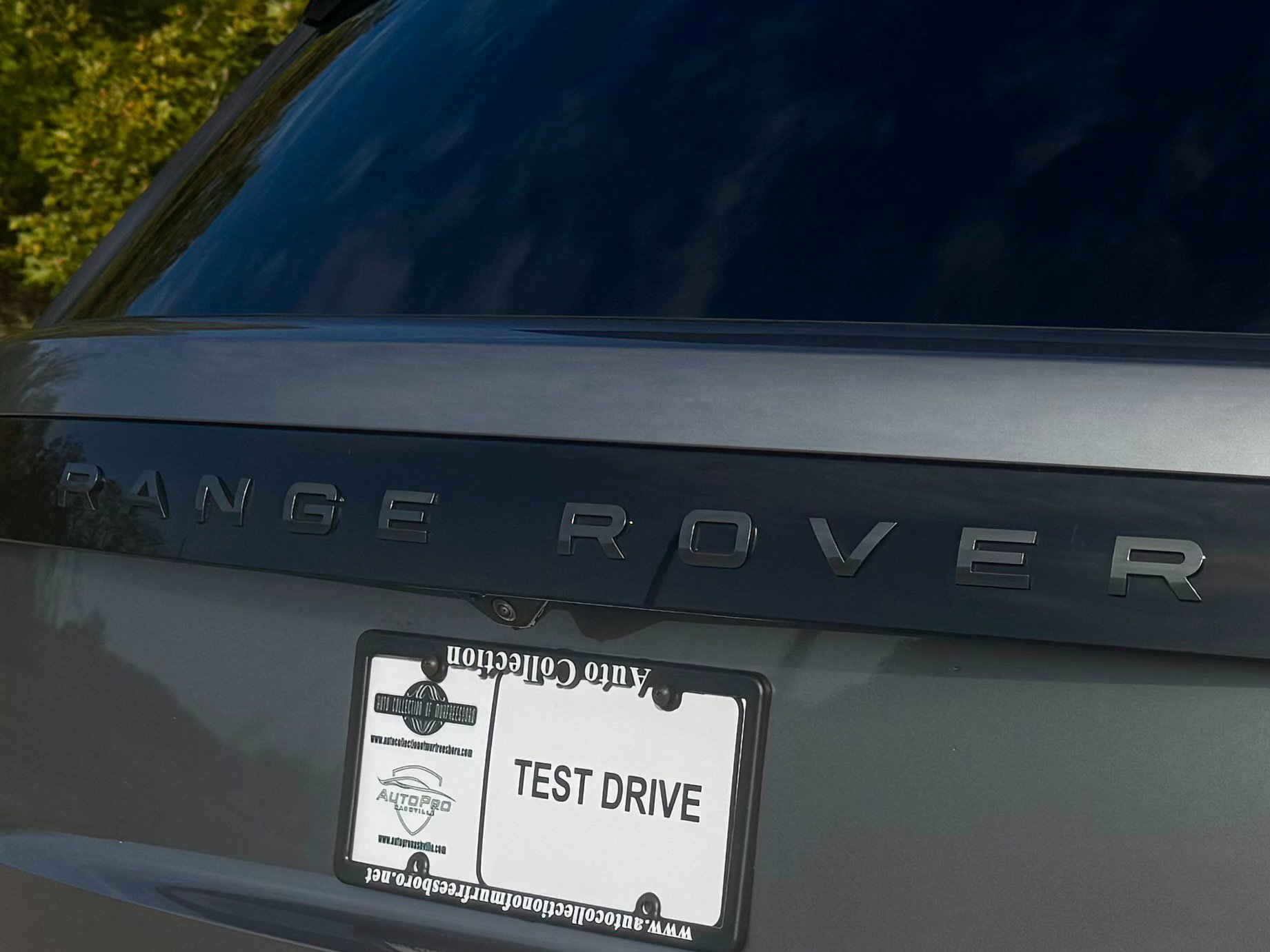 Used 2023 Land Rover Range Rover SE image 47