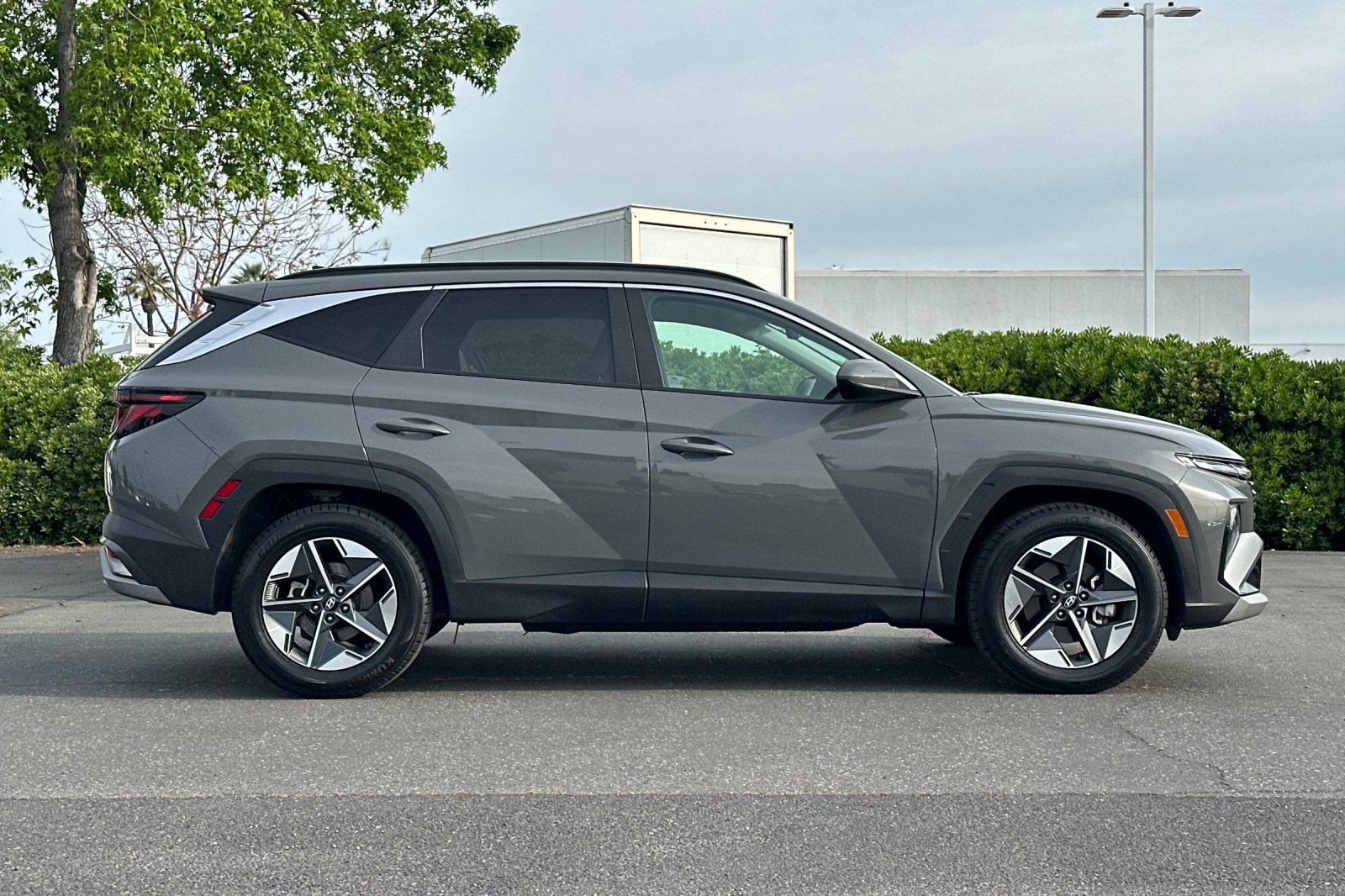 Used 2025 Hyundai Tucson SEL image 3