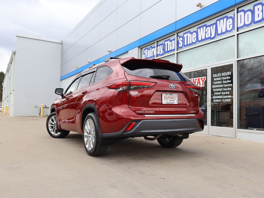Used 2020 Toyota Highlander Limited w/ Protection Package #3 image 40