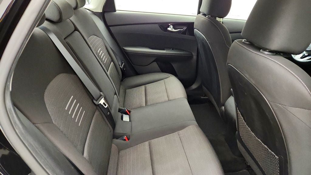 Used 2019 Kia Forte S w/ S Premium Package FWD image 23