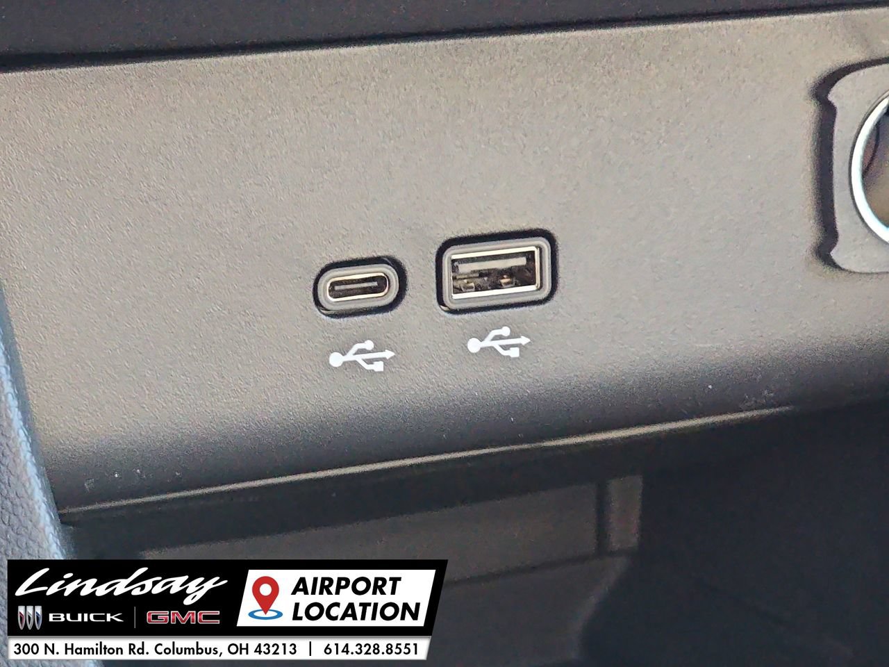 New 2026 Buick Encore GX Sport Touring w/ Comfort Package AWD/4WD image 38