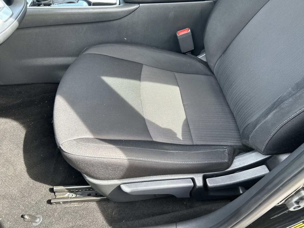 Certified 2023 Nissan Sentra SV image 19