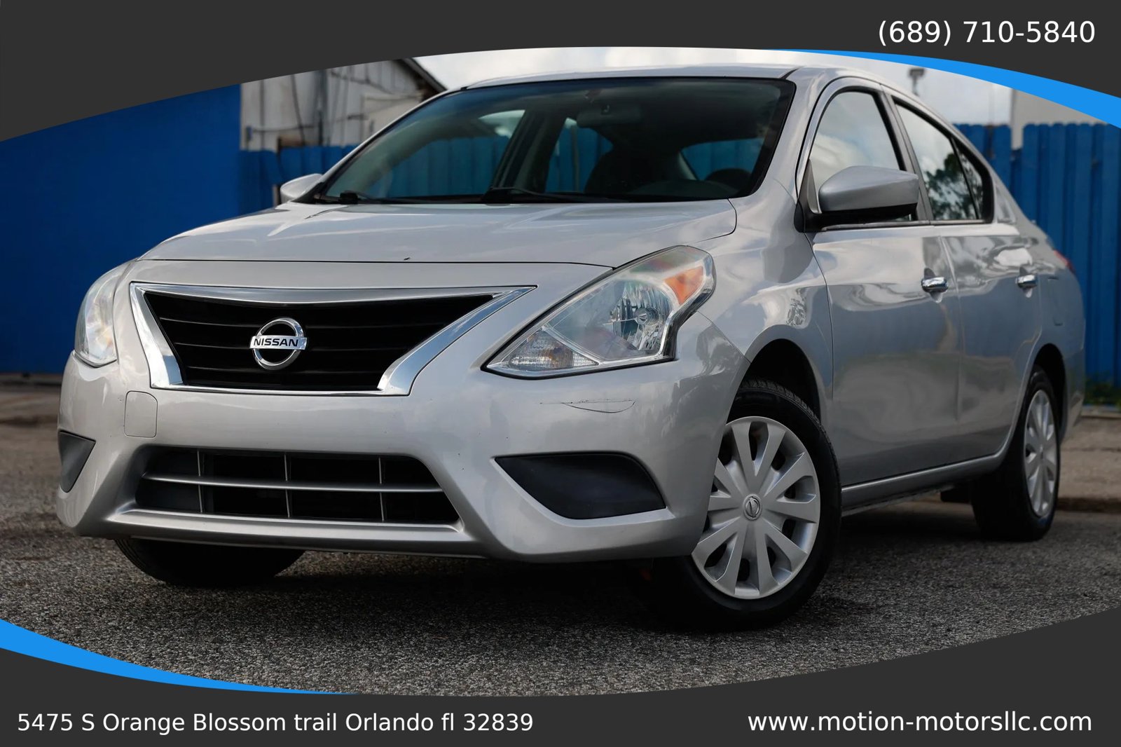Used 2018 Nissan Versa SV FWD image 1