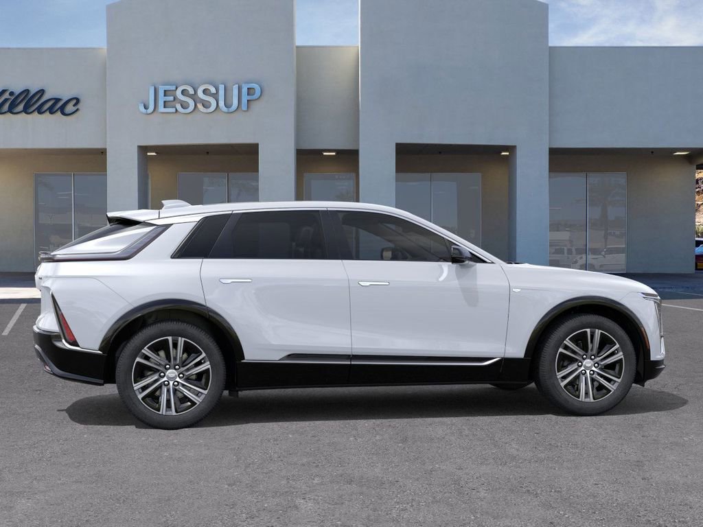 New 2026 Cadillac Lyriq Premium Luxury w/ LPO, Premium Carpet Package image 5