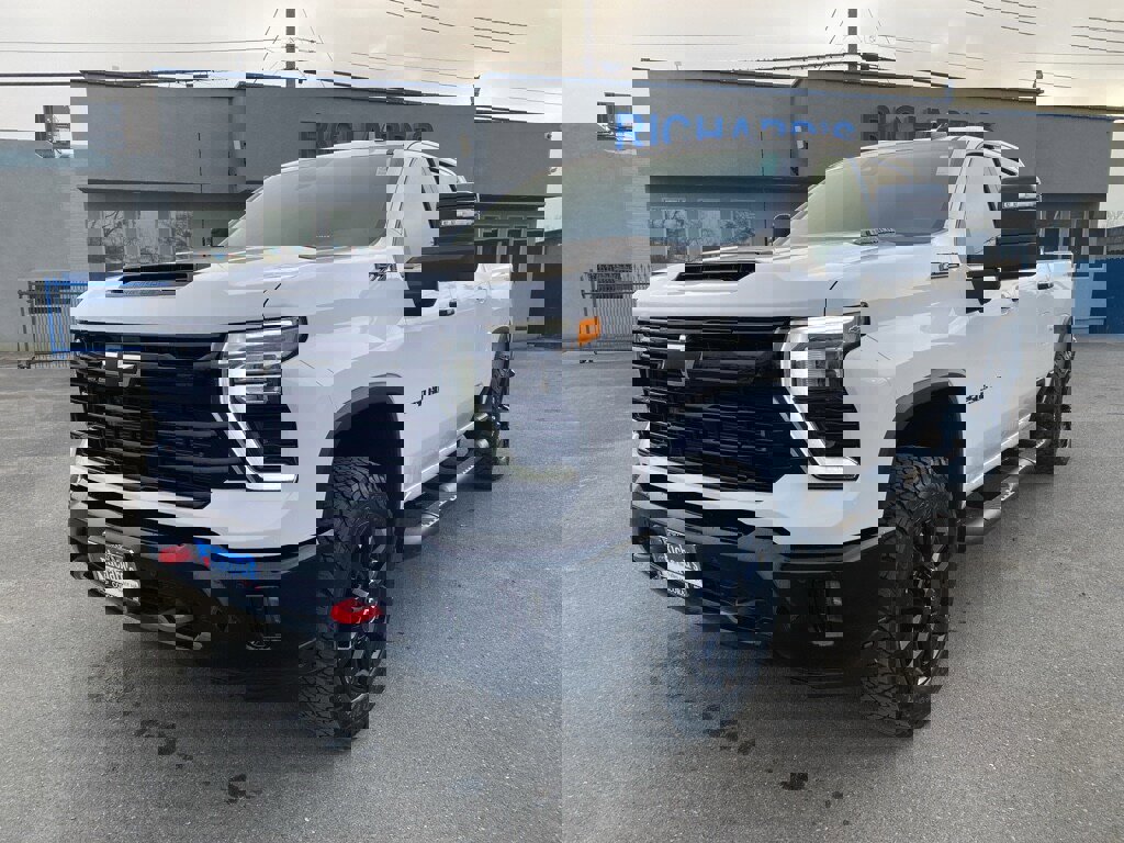 New 2026 Chevrolet Silverado 2500 LT w/ Trail Boss Package image 8