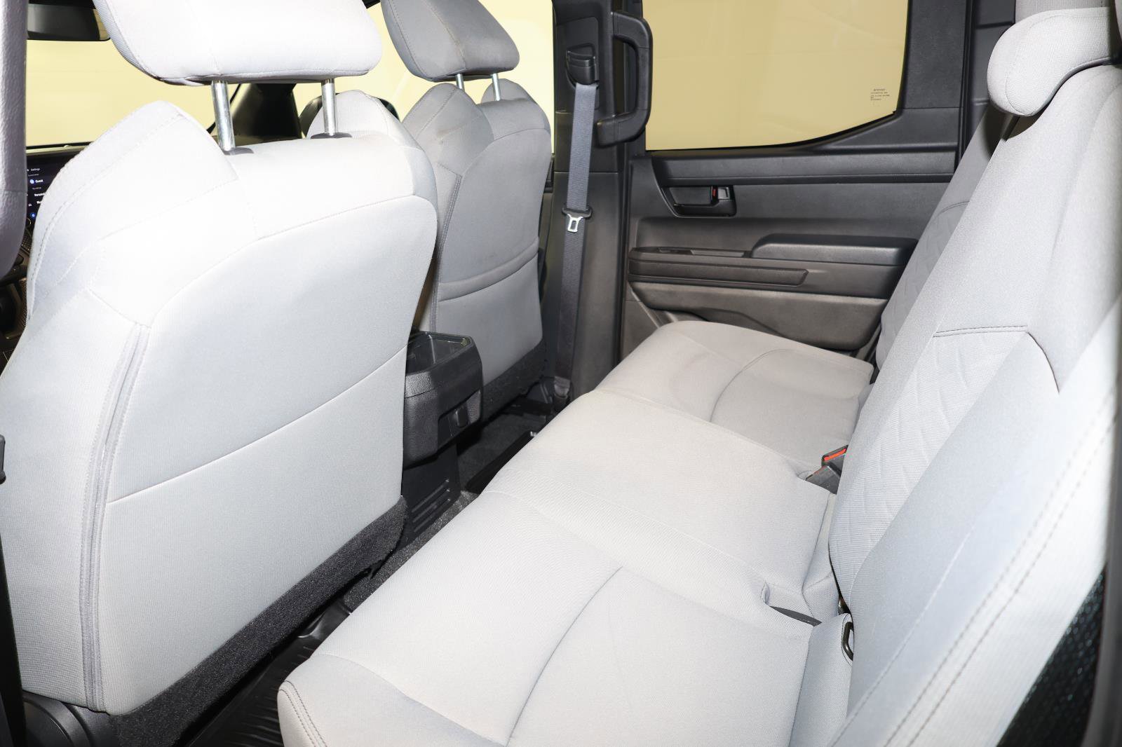 Used 2024 Toyota Tacoma SR5 AWD/4WD image 24