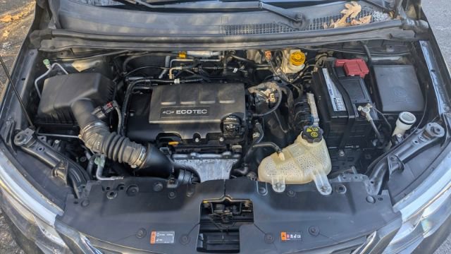 Used 2019 Chevrolet Sonic LT image 37