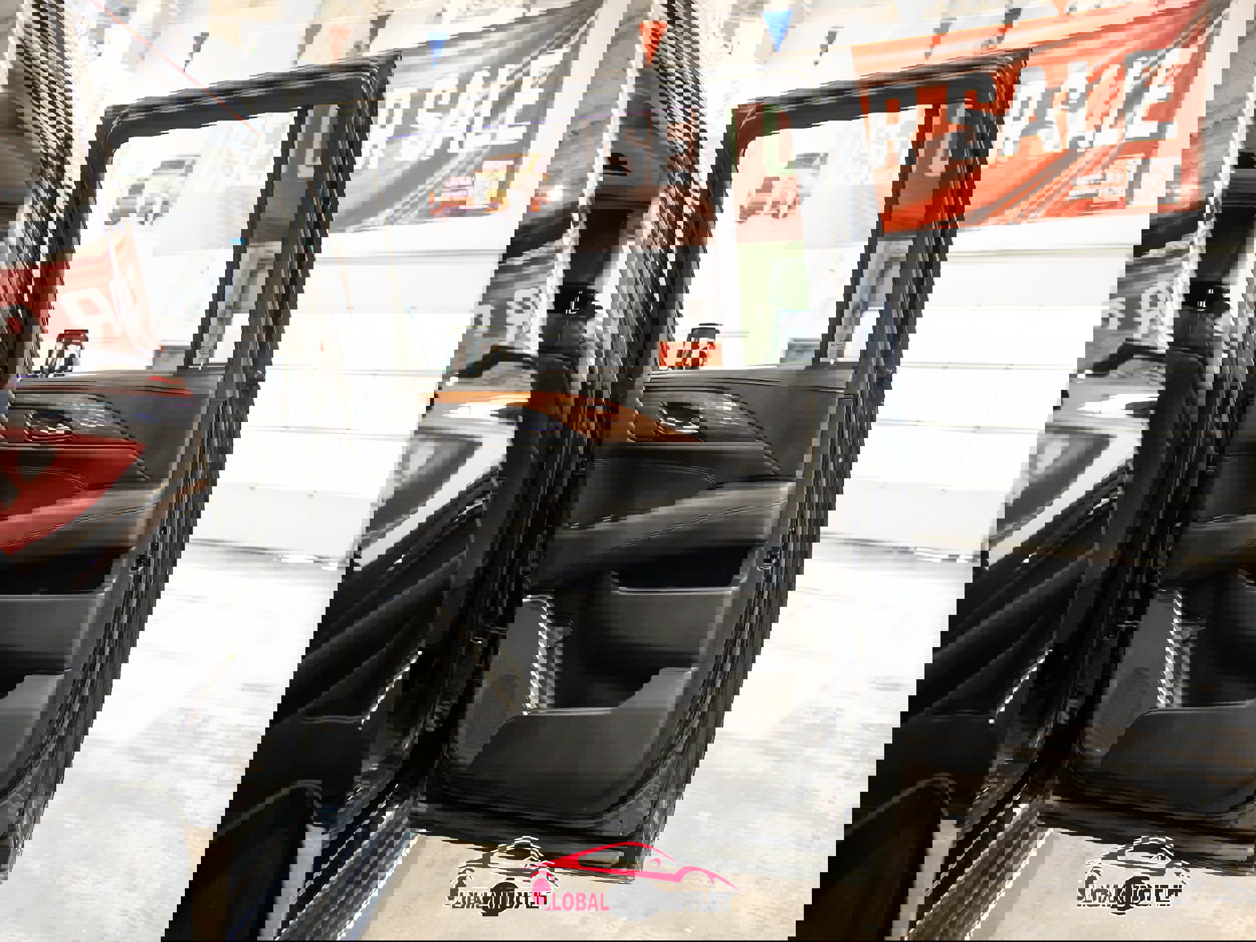 Used 2020 Cadillac Escalade ESV Luxury image 45