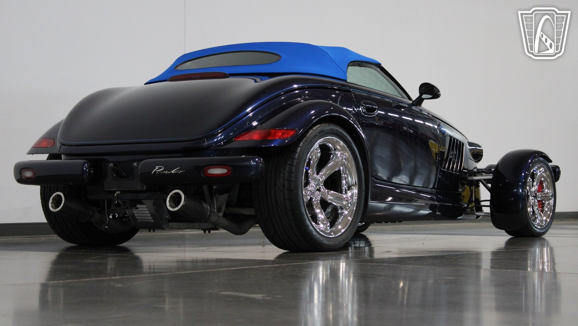 Used 2001 Chrysler Prowler RWD image 32