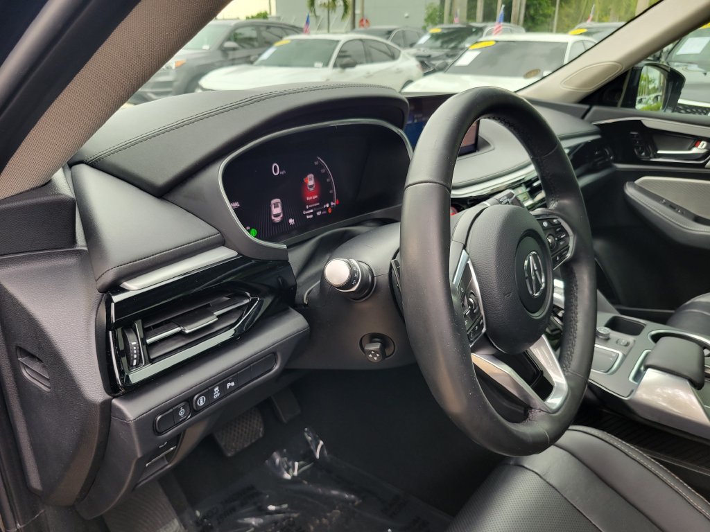 Certified 2024 Acura MDX w/ Technology Package AWD/4WD image 15