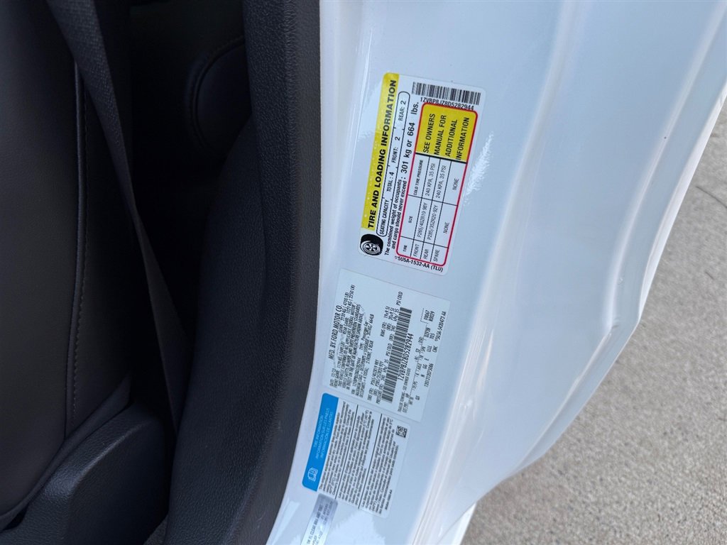 Used 2013 Ford Mustang Shelby GT500 image 38