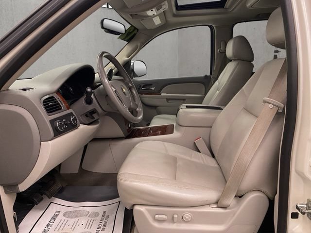 Used 2012 Chevrolet Tahoe LTZ AWD/4WD image 8