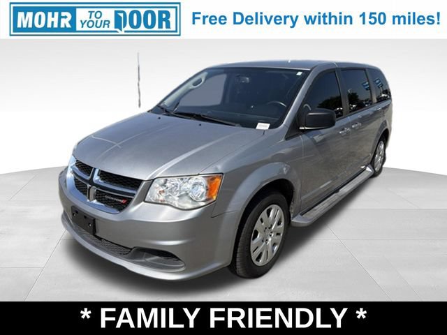 Used 2018 Dodge Grand Caravan SE w/ UConnect Hands-Free Group FWD image 1