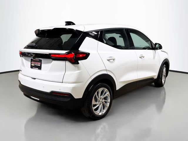 New 2027 Chevrolet Bolt LT w/ Comfort Package FWD image 7