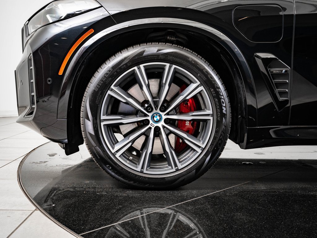 Certified 2024 BMW X5 xDrive50e w/ Executive Package image 13