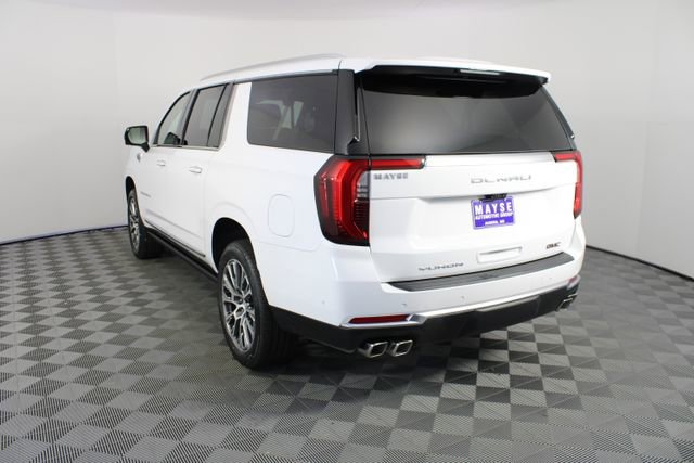 New 2026 GMC Yukon XL Denali w/ Denali Reserve Package image 31