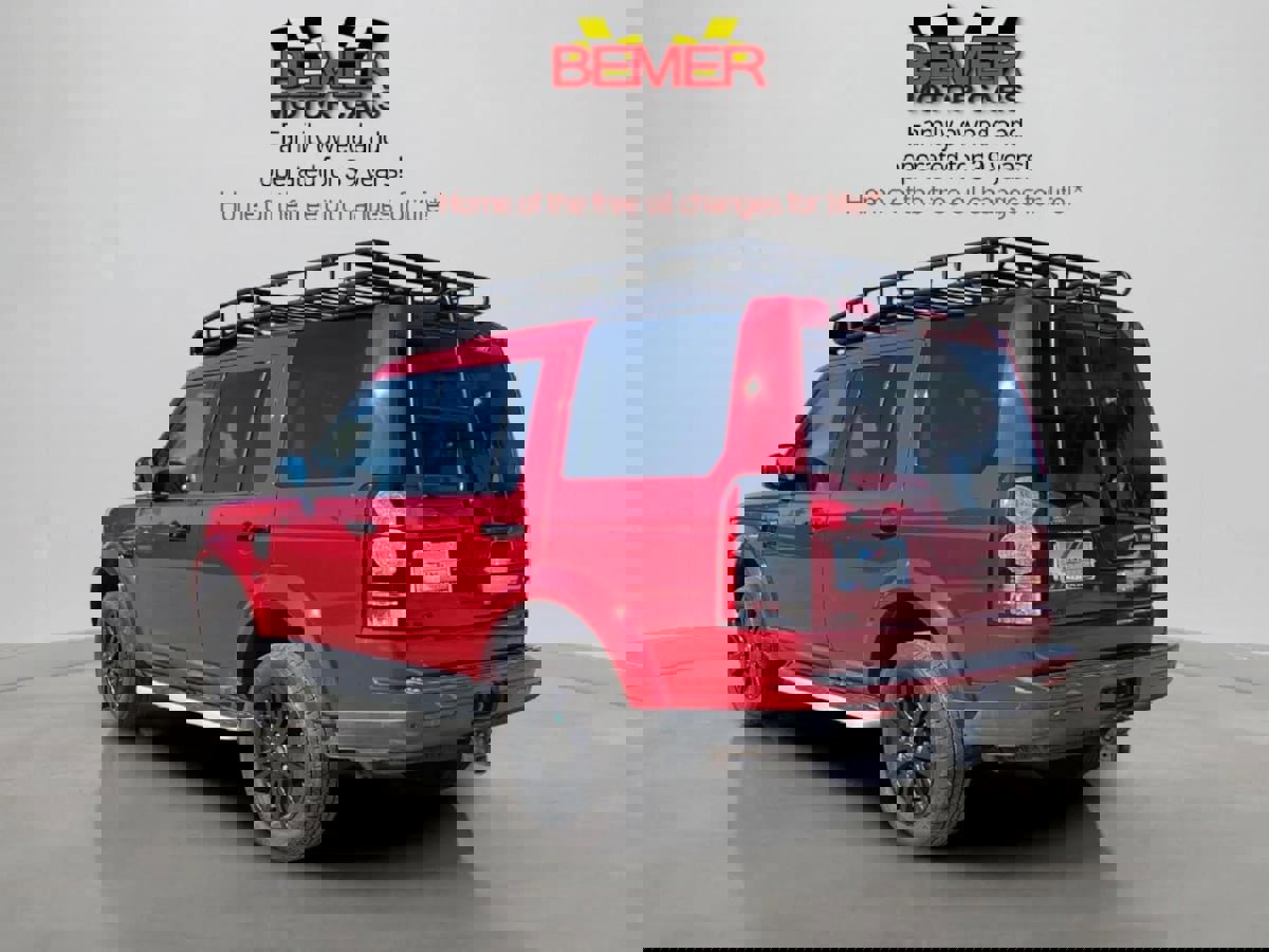 Used 2015 Land Rover LR4 HSE image 3