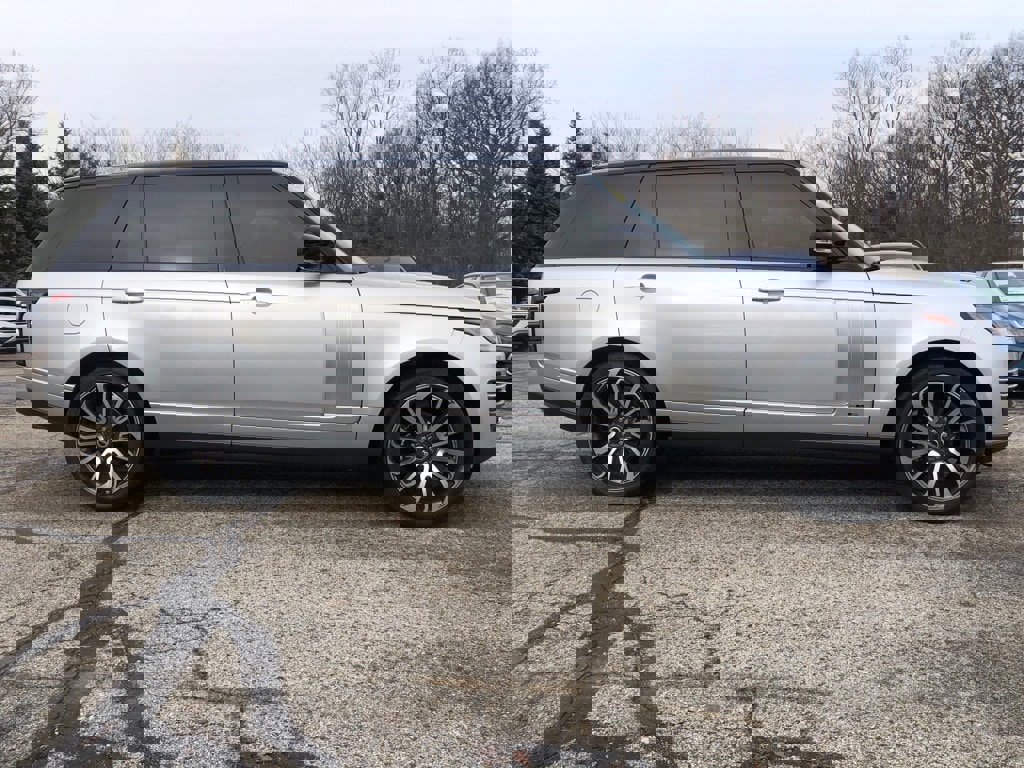 Used 2019 Land Rover Range Rover Long Wheelbase Autobiography image 8