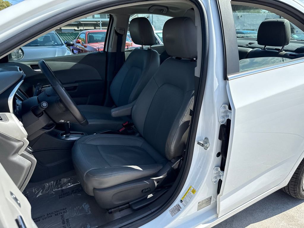 Used 2017 Chevrolet Sonic Premier image 14