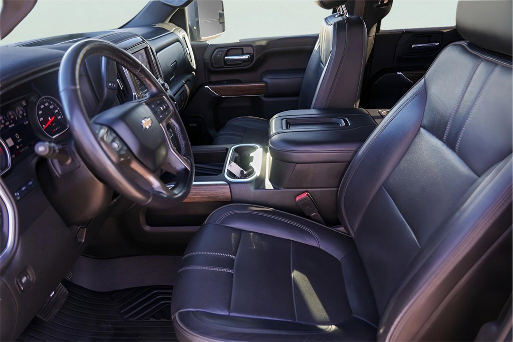 Used 2021 Chevrolet Silverado 2500 High Country w/ Z71 Off-Road Package image 12