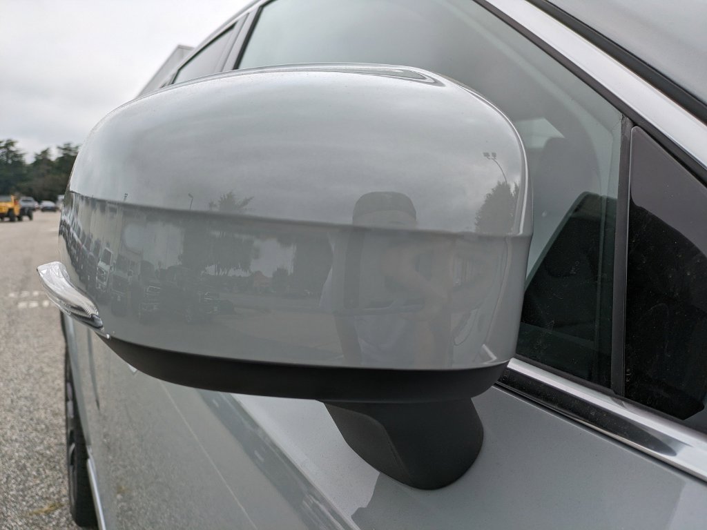 New 2026 Volvo XC90 B6 Plus w/ Protection Package Premier AWD/4WD image 12
