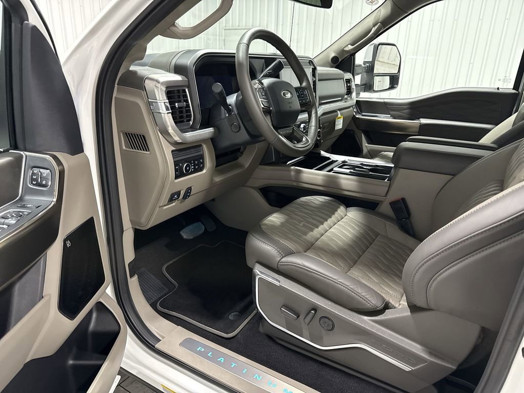 Used 2026 Ford F450 Platinum w/ Platinum Plus Package image 10