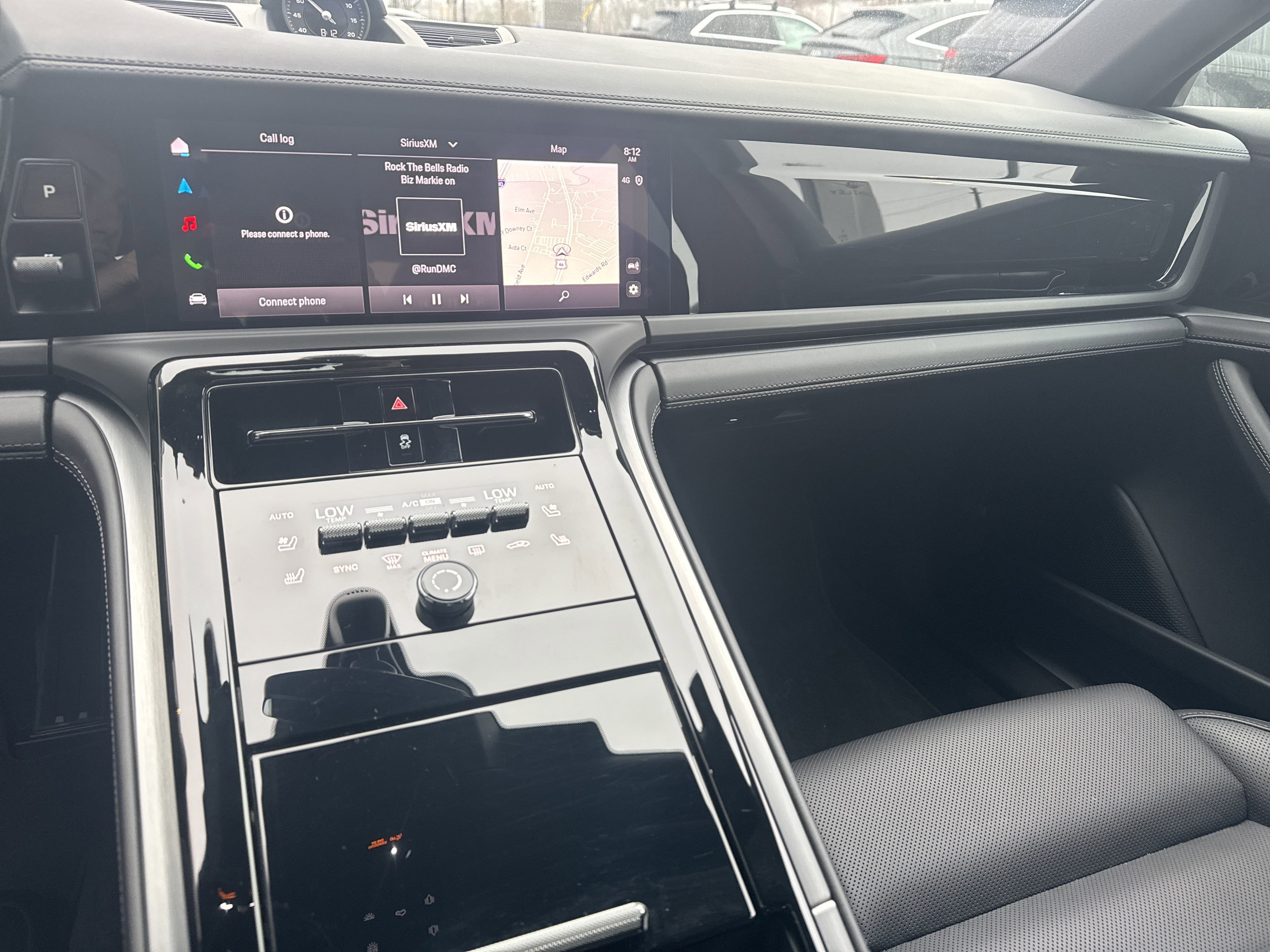 Used 2024 Porsche Panamera image 22