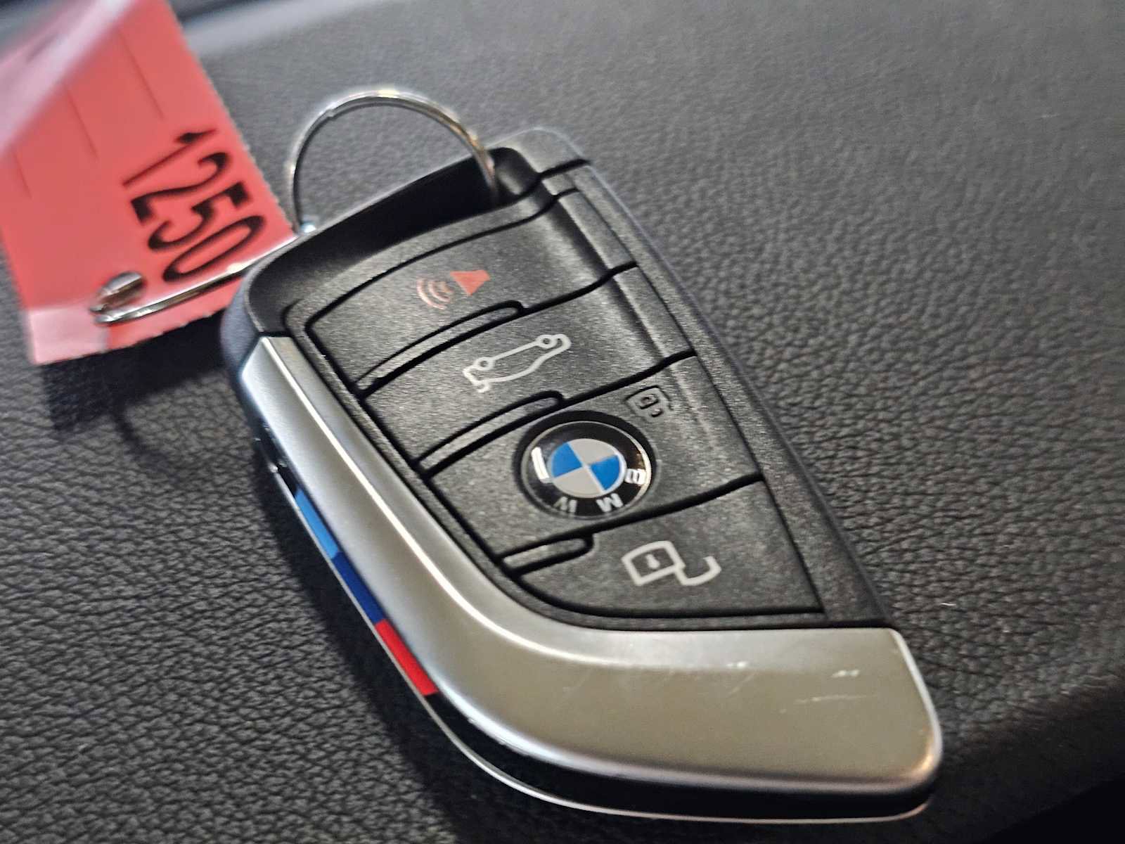 Used 2023 BMW X3 xDrive30i w/ M Sport Package AWD/4WD image 41