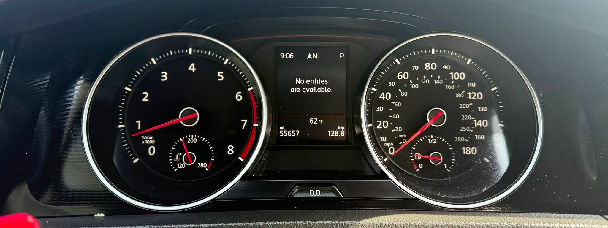 Used 2015 Volkswagen GTI SE image 16