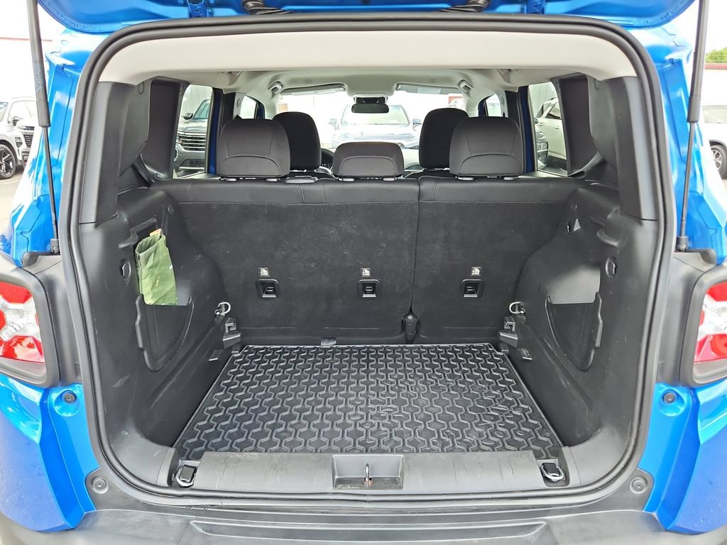 Used 2020 Jeep Renegade Sport FWD image 27