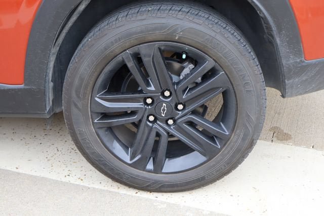 Used 2024 Chevrolet Trax ACTIV w/ Sunroof Package FWD image 28
