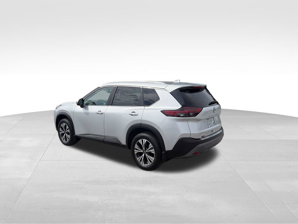 Used 2023 Nissan Rogue SV w/ SV Premium B Package FWD image 4