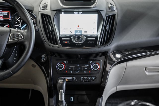 Used 2018 Ford Escape Titanium w/ Ford Safe & Smart Package image 21