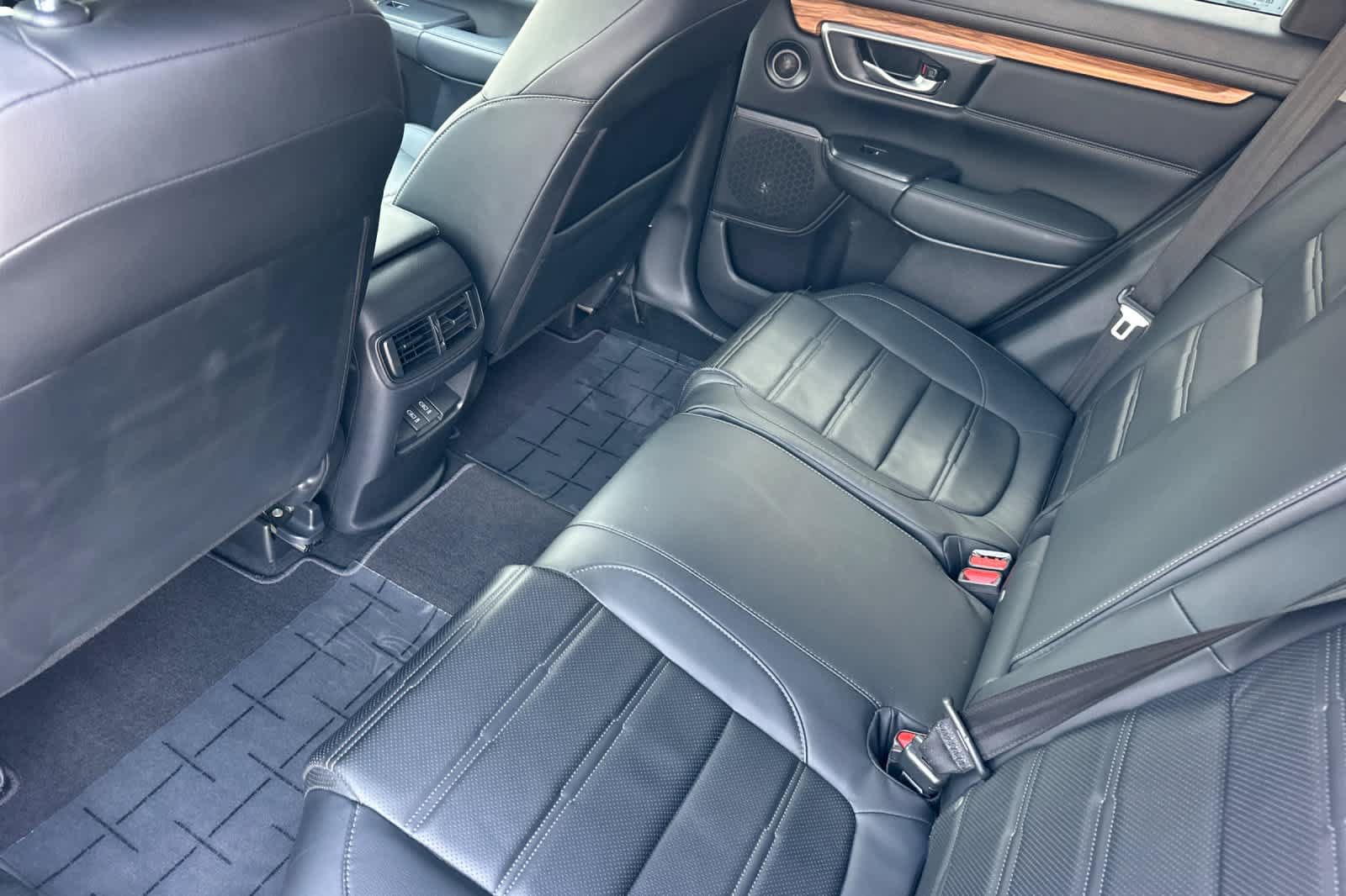 Used 2019 Honda CR-V EX-L image 4
