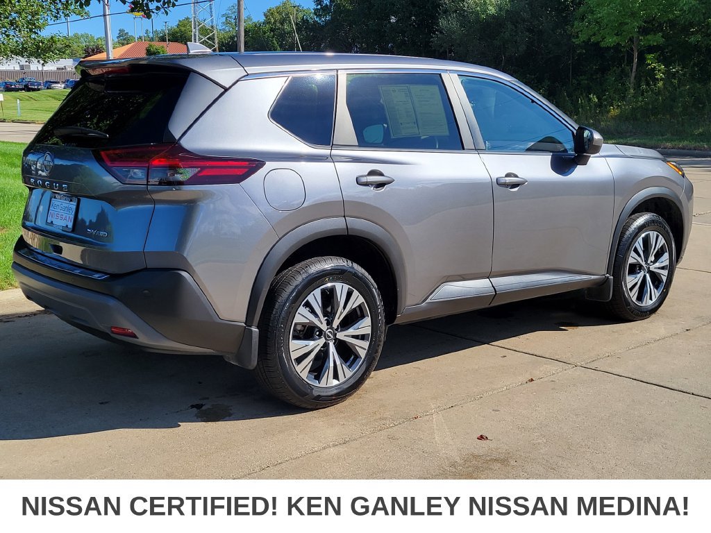 Certified 2023 Nissan Rogue SV AWD/4WD image 3