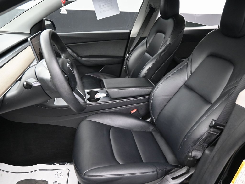 Used 2022 Tesla Model Y Performance image 25