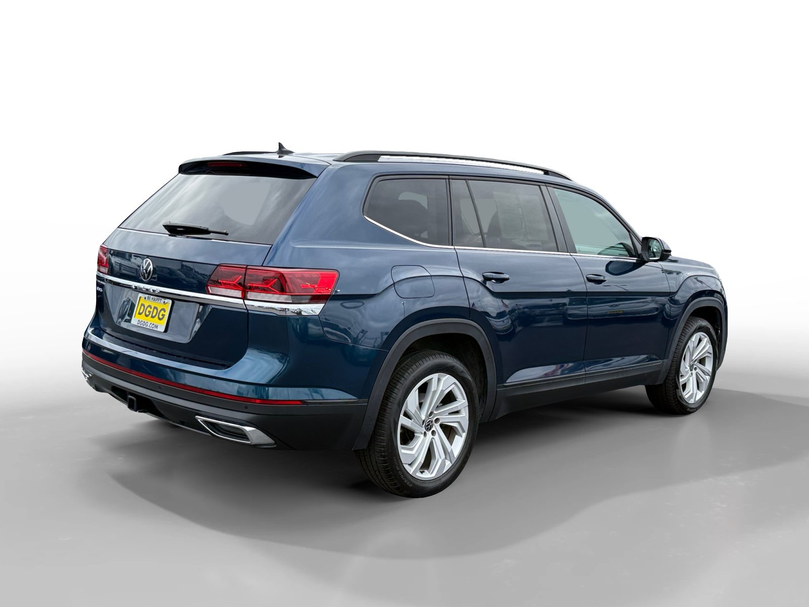 Certified 2023 Volkswagen Atlas SE FWD image 5