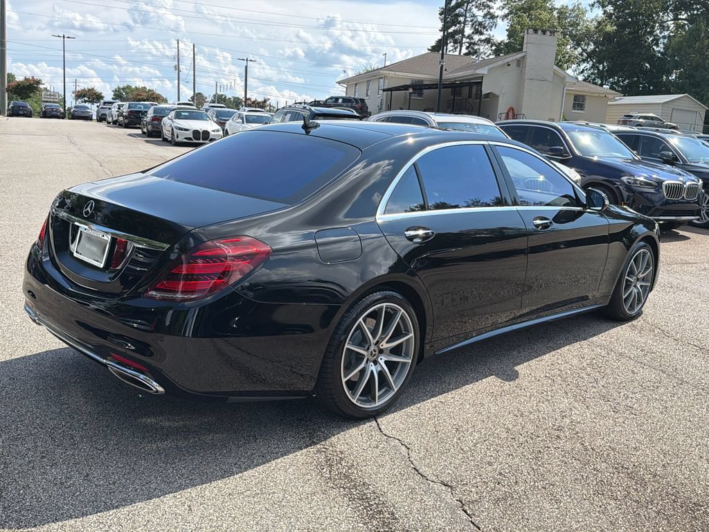 Used 2019 Mercedes-Benz S 560 Sedan image 7