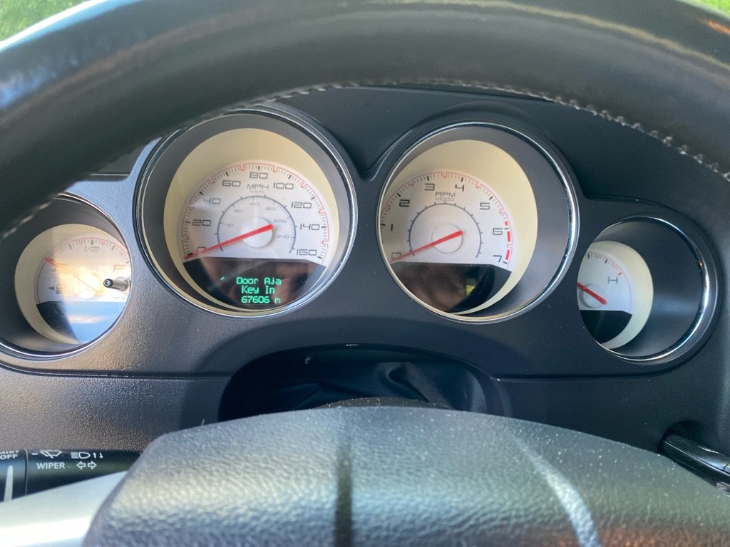 Used 2012 Dodge Challenger R/T RWD image 12