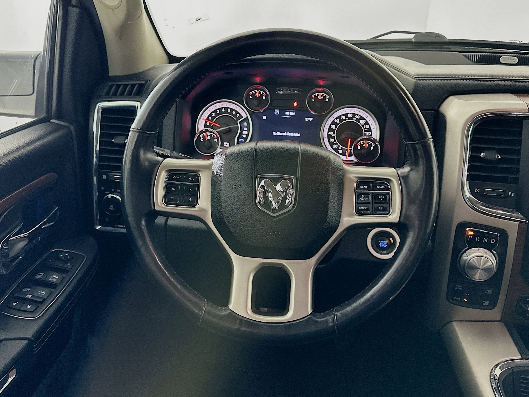 Used 2016 RAM 1500 Laramie w/ Convenience Group image 17