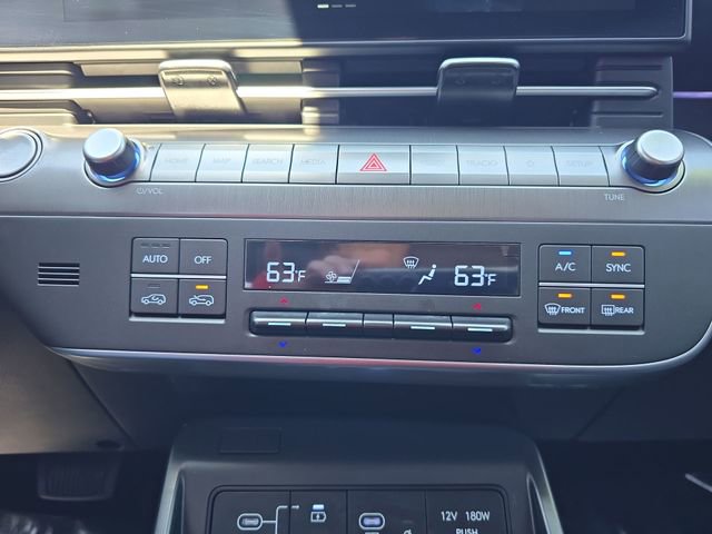 Certified 2024 Hyundai Kona Limited AWD/4WD image 18
